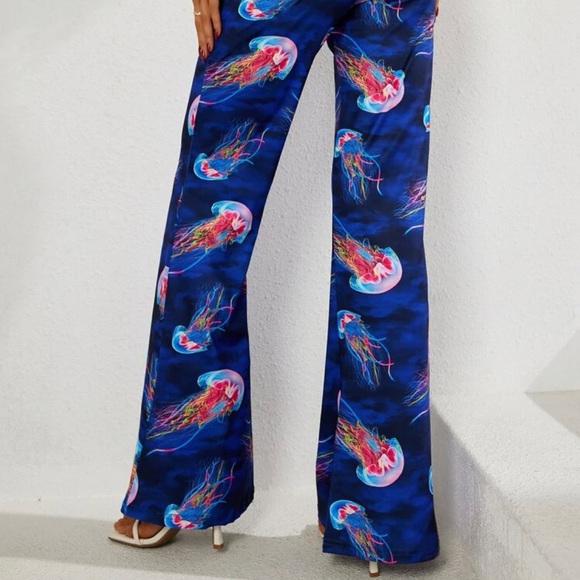 Jellyfish Fields Full Rave Outfit - Picture 9 of 9